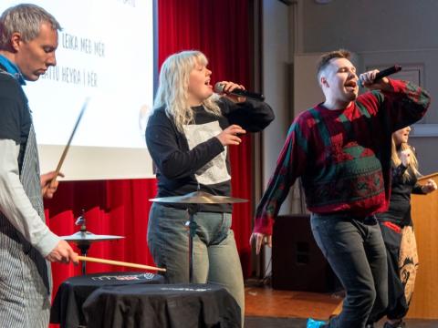 Celebs perform the 2024 Children's Culture Festival song at Hlíðaskóli