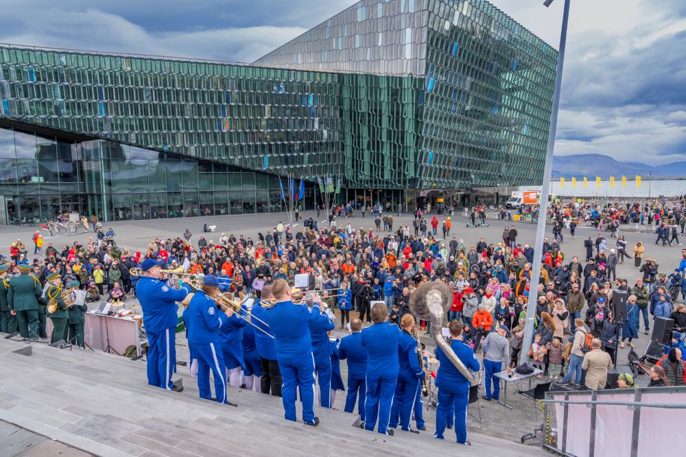 Lúðrasveitabattl á Hörputorgi